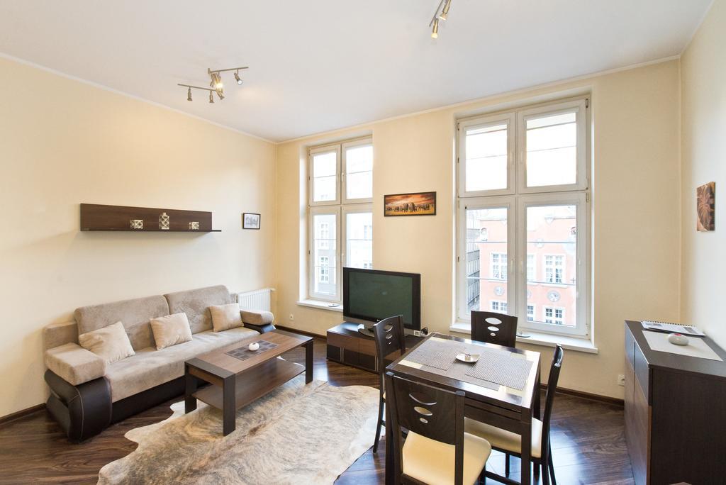 Gdanskie Apartamenty - Apartamenty - Dluga Z Widokiem Na Ratusz I Nad Motlawa Номер фото
